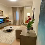 Chaplin Apartamento Tirana