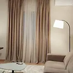 Chaplin Appartement Tirana