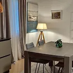 Chaplin Apartment