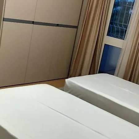 Lägenhet Chaplin Tirana