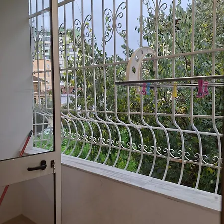 Chaplin Apartmán Tirana