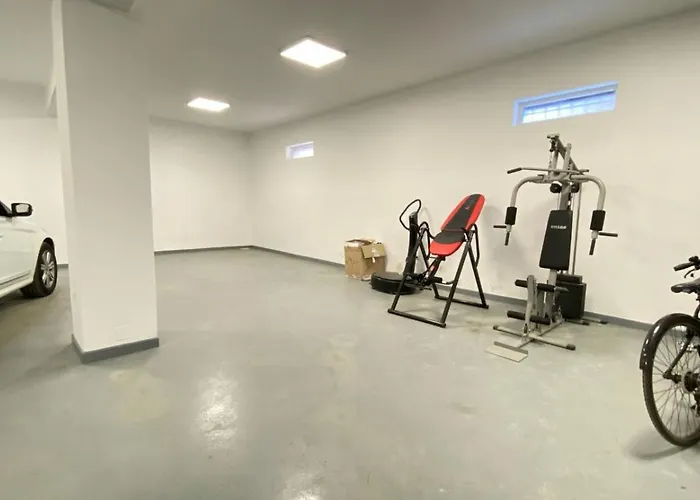 Chaplin Appartement Tirana