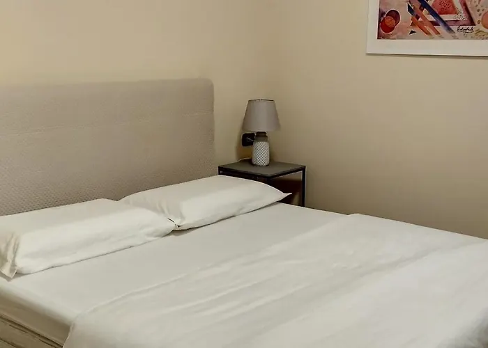 Chaplin Appartement Tirana